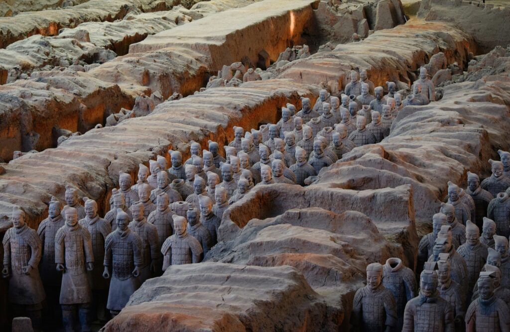 Wide view of the Terracotta Army pit in Xi'an